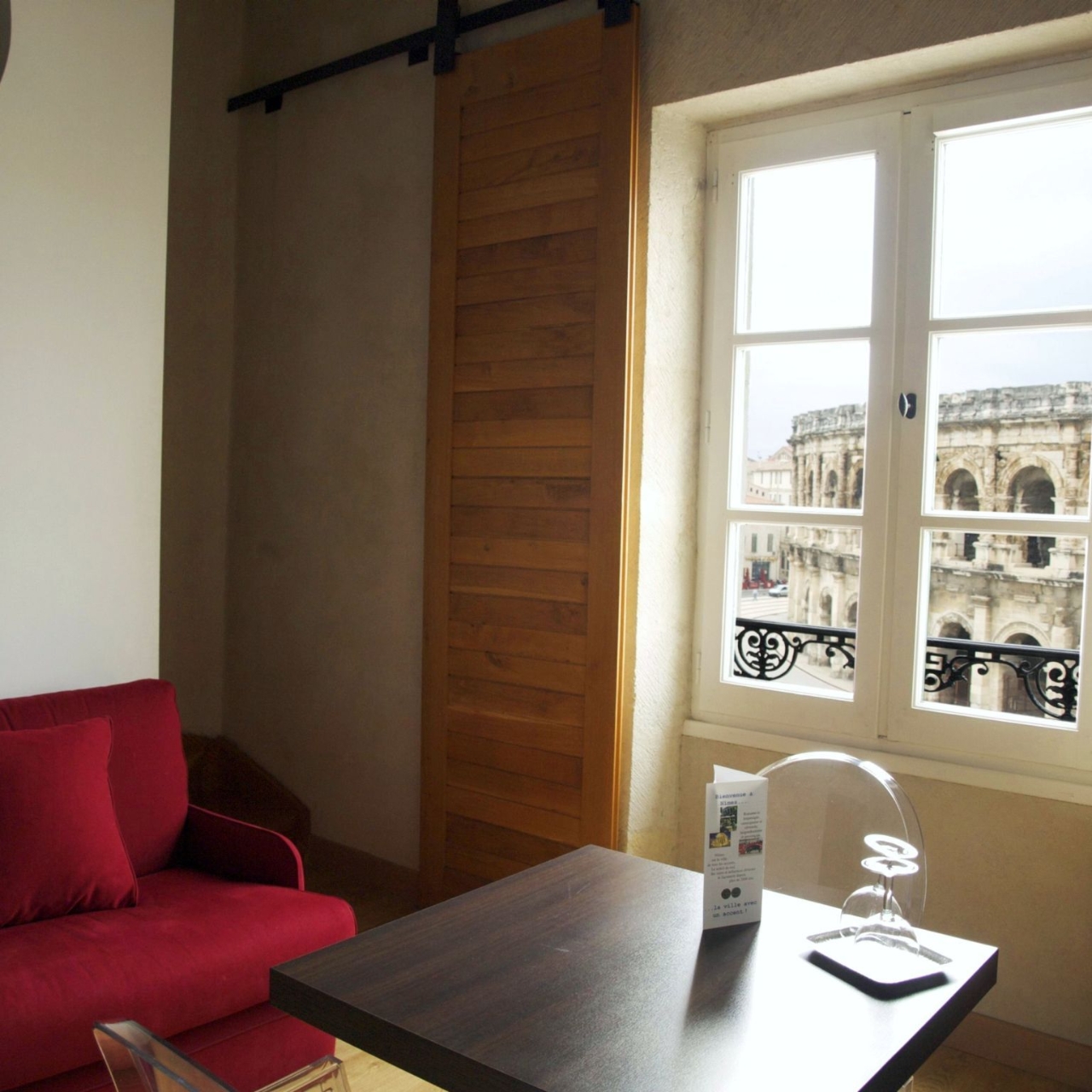 Appart Hotel Odalys Cheval Blanc 3 Hrs Star Hotel In Nimes Languedoc Roussillon