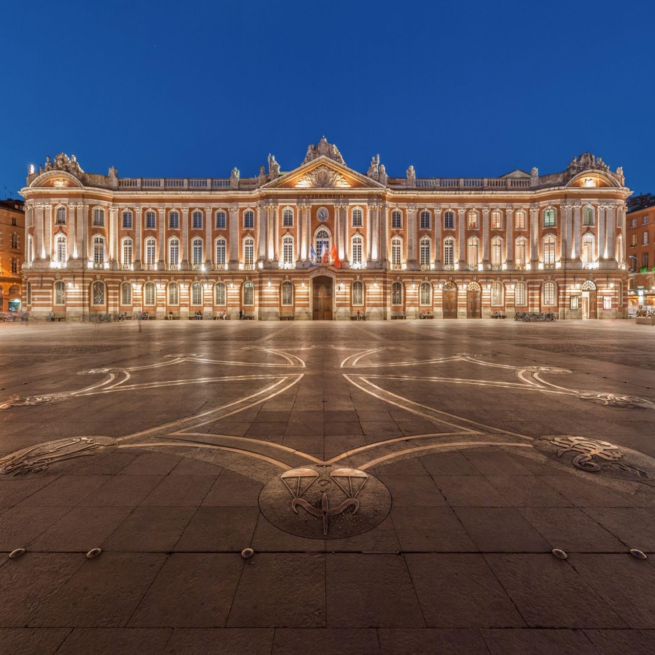 Hotel Le Pere Leon Toulouse Bei Hrs Gunstig Buchen