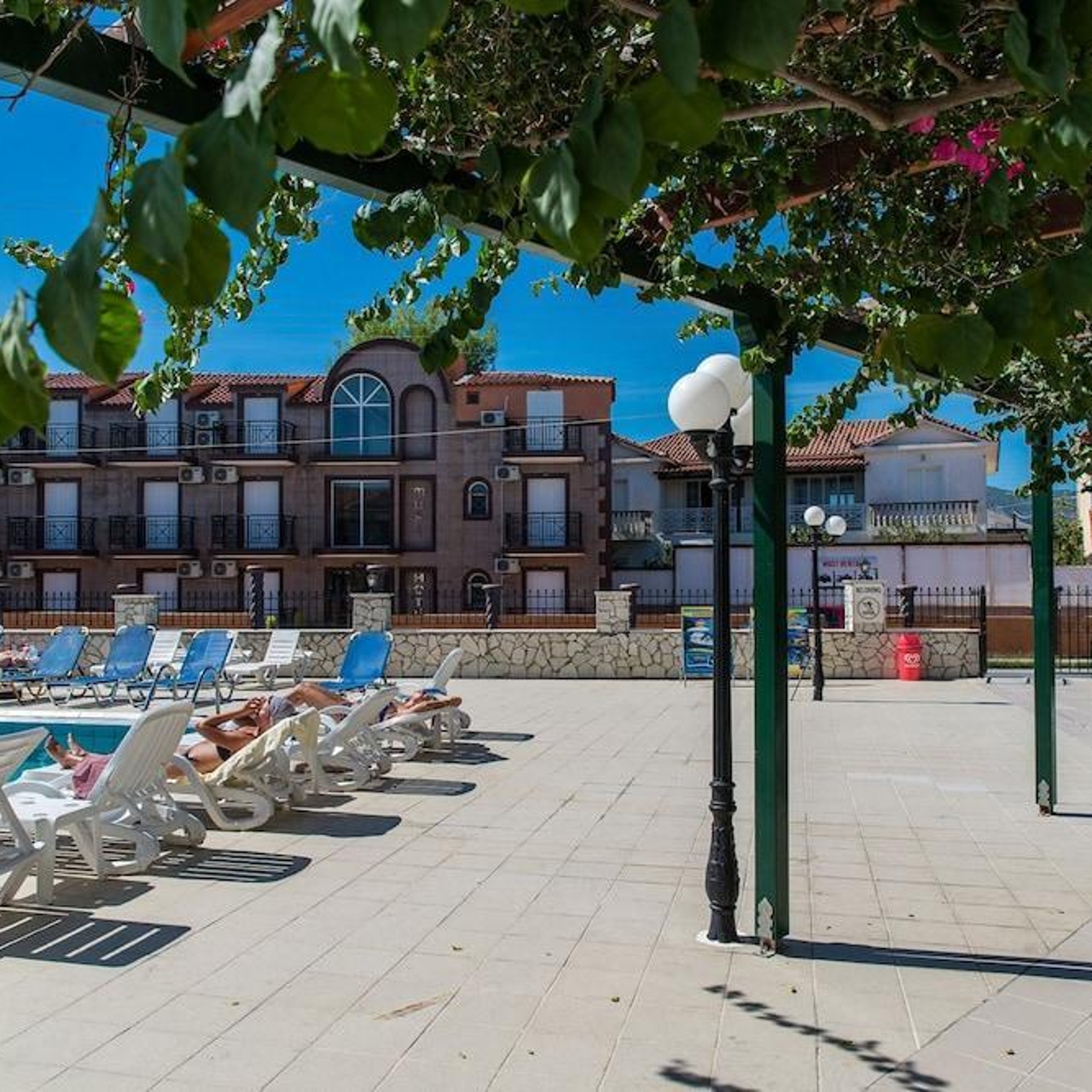 hotel perkes 2 zakynthos