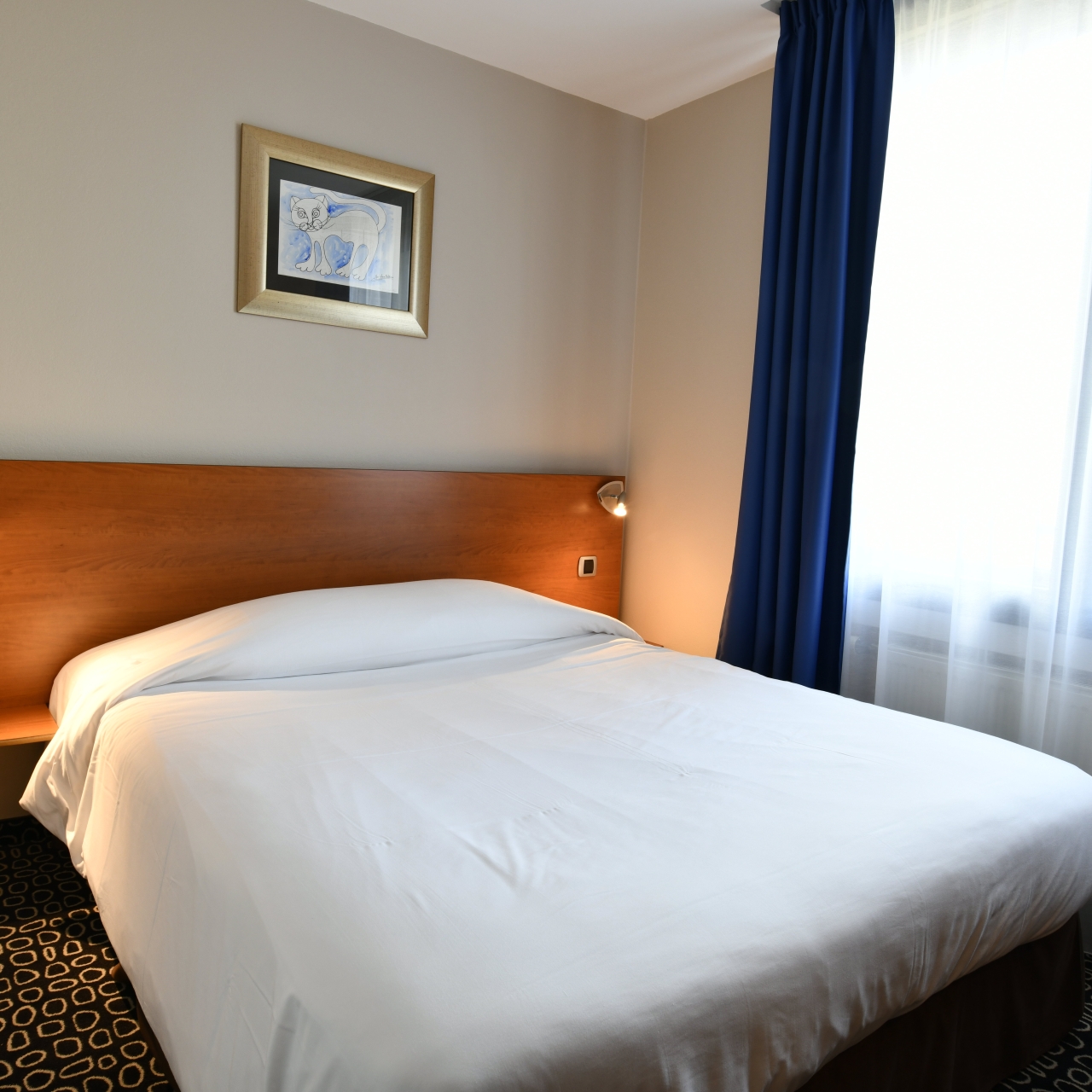 In Situ Hotel Le Chat Botte France At Hrs With Free Services In Situ Hotel Le Chat Botte France At Hrs With Free Services