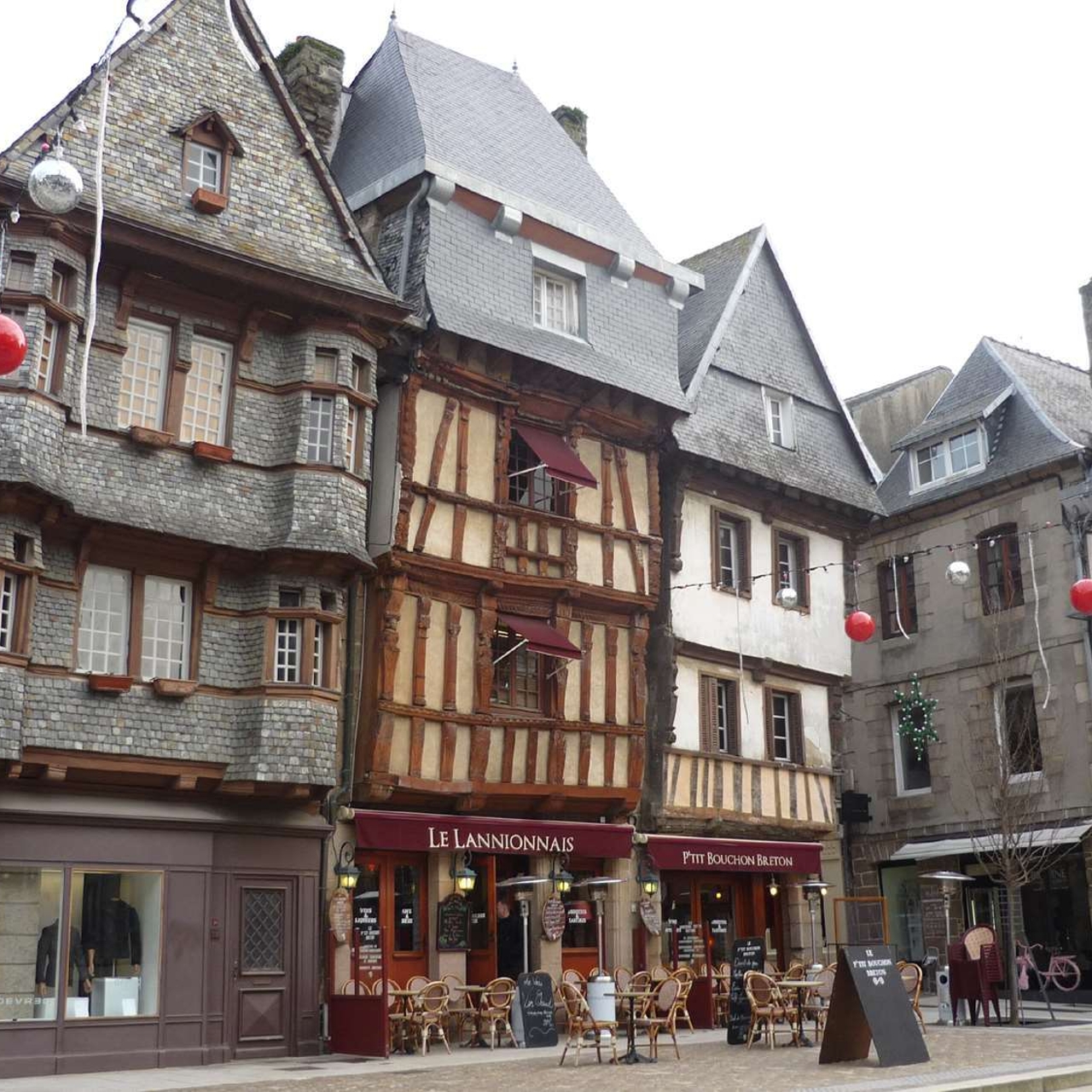 Hotel Kyriad Lannion Frankreich Bei Hrs Gunstig Buchen