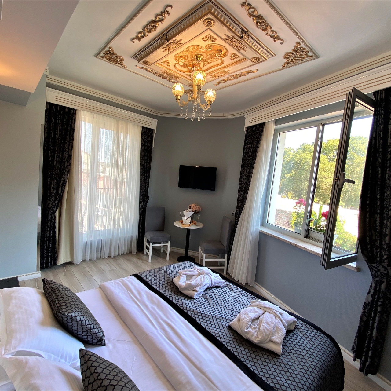 Gulhane Park Hotel Istanbul At Hrs With Free Services