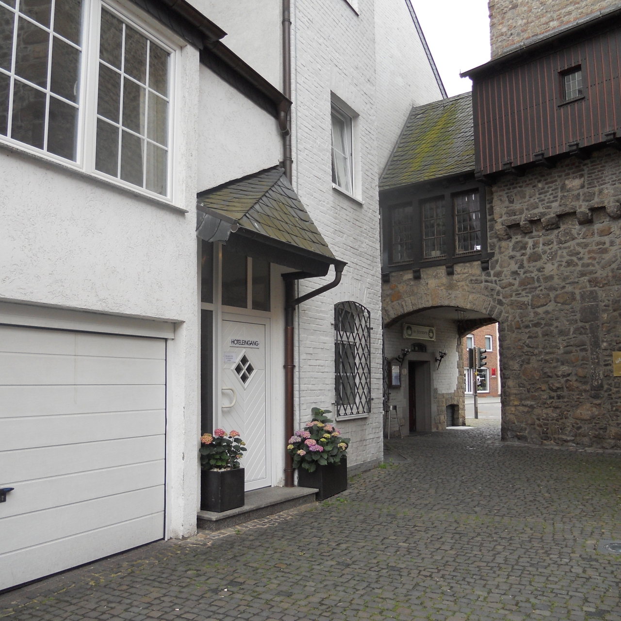 Hotel Am Hexenturm Nordrhein Westfalen Bei Hrs Mit Gratis Leistungen