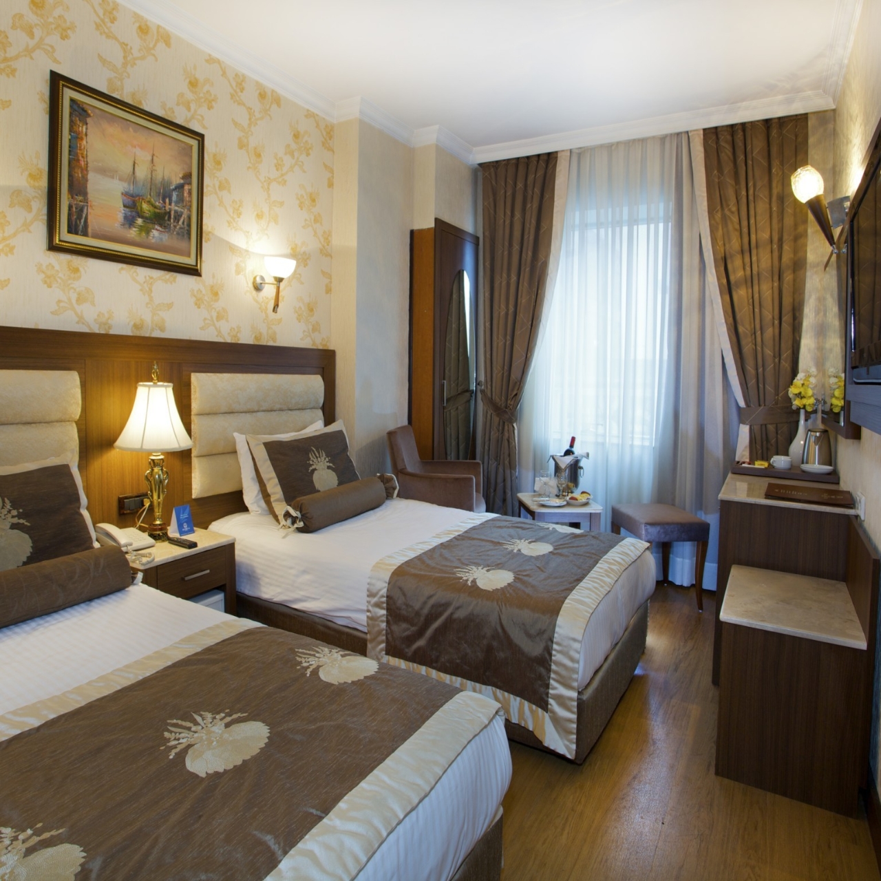 Hotel Grand Hilarium 4 Hrs Star Hotel In Istanbul Istanbul