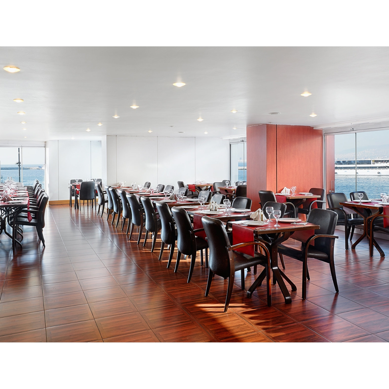 Hotel Kordon Otel Pasaport 4 Hrs Star Hotel In Izmir