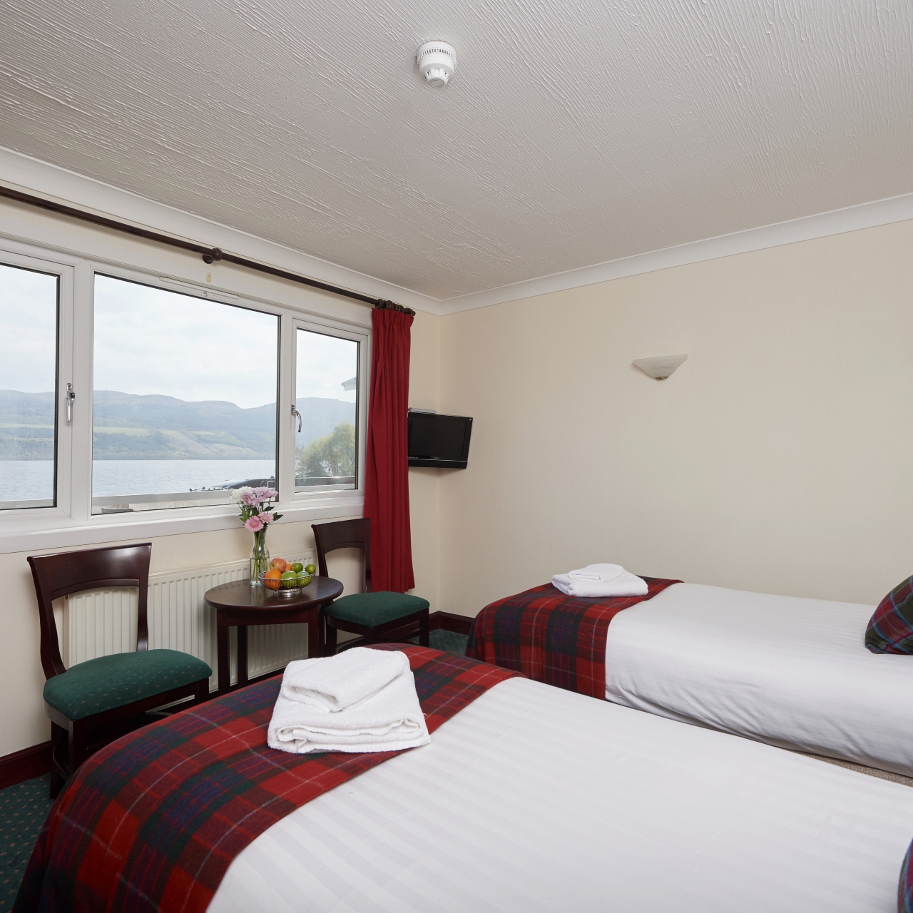28 Drumnadrochit B B S Hotels From 18 Book Now Lodging World