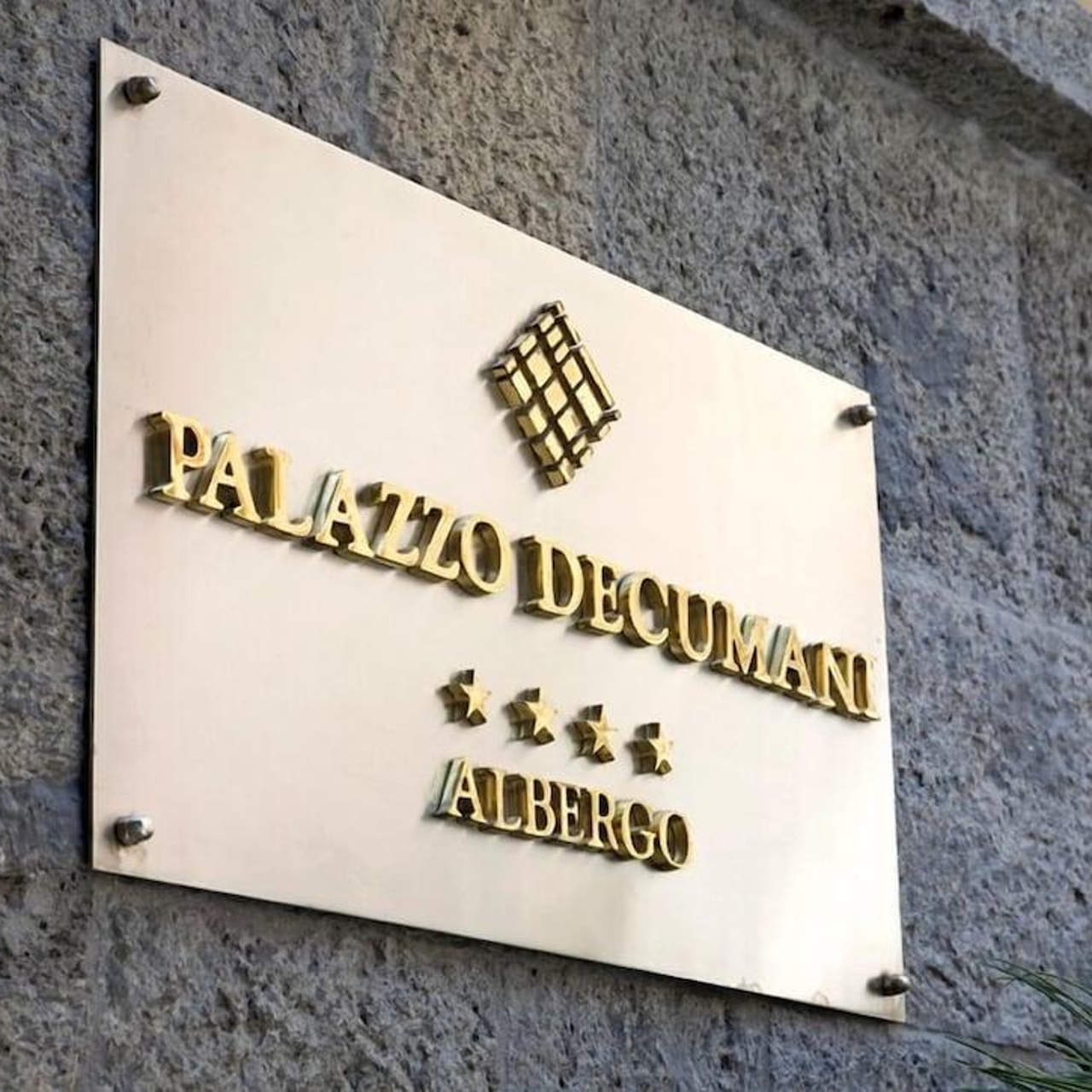 Hotel Albergo Palazzo Decumani - 4 HRS star hotel in Naples (Campania)