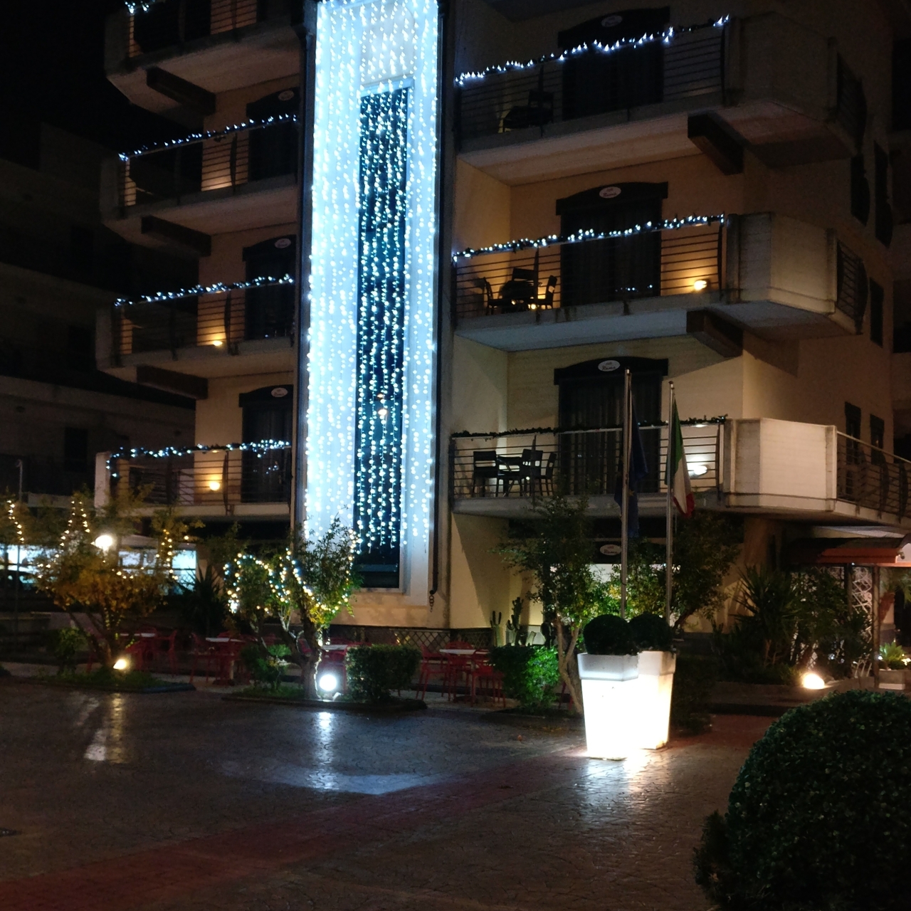 Rama Palace Hotel - 4 HRS star hotel in Casalnuovo di Napoli (Campania)
