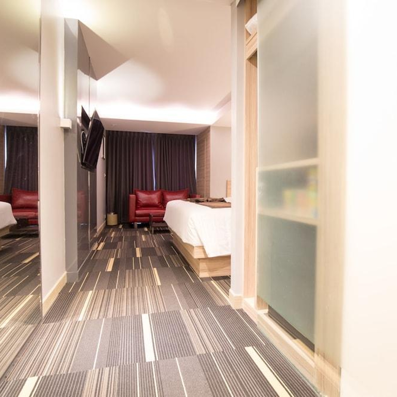 Hotel Aspira Sukhumvit 3 Hrs Star Hotel In Bangkok Bangkok Metropolitan Region