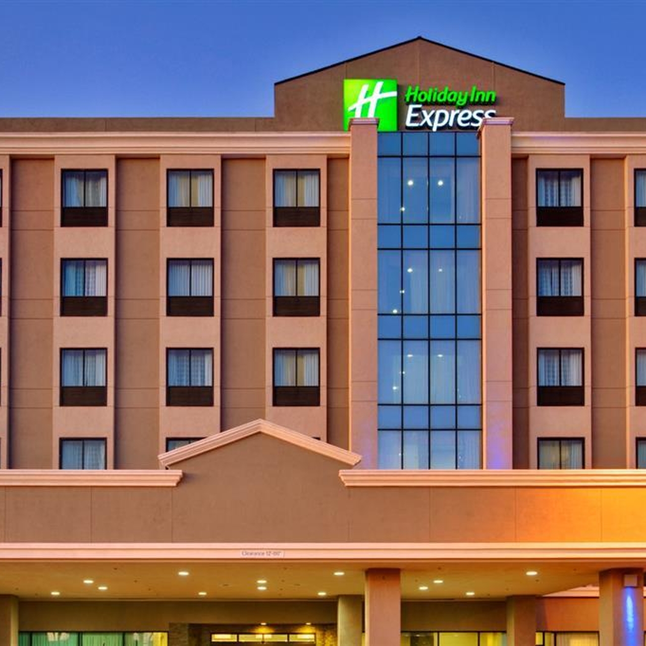 photo Holiday Inn Express Century City Los Angeles Ca 