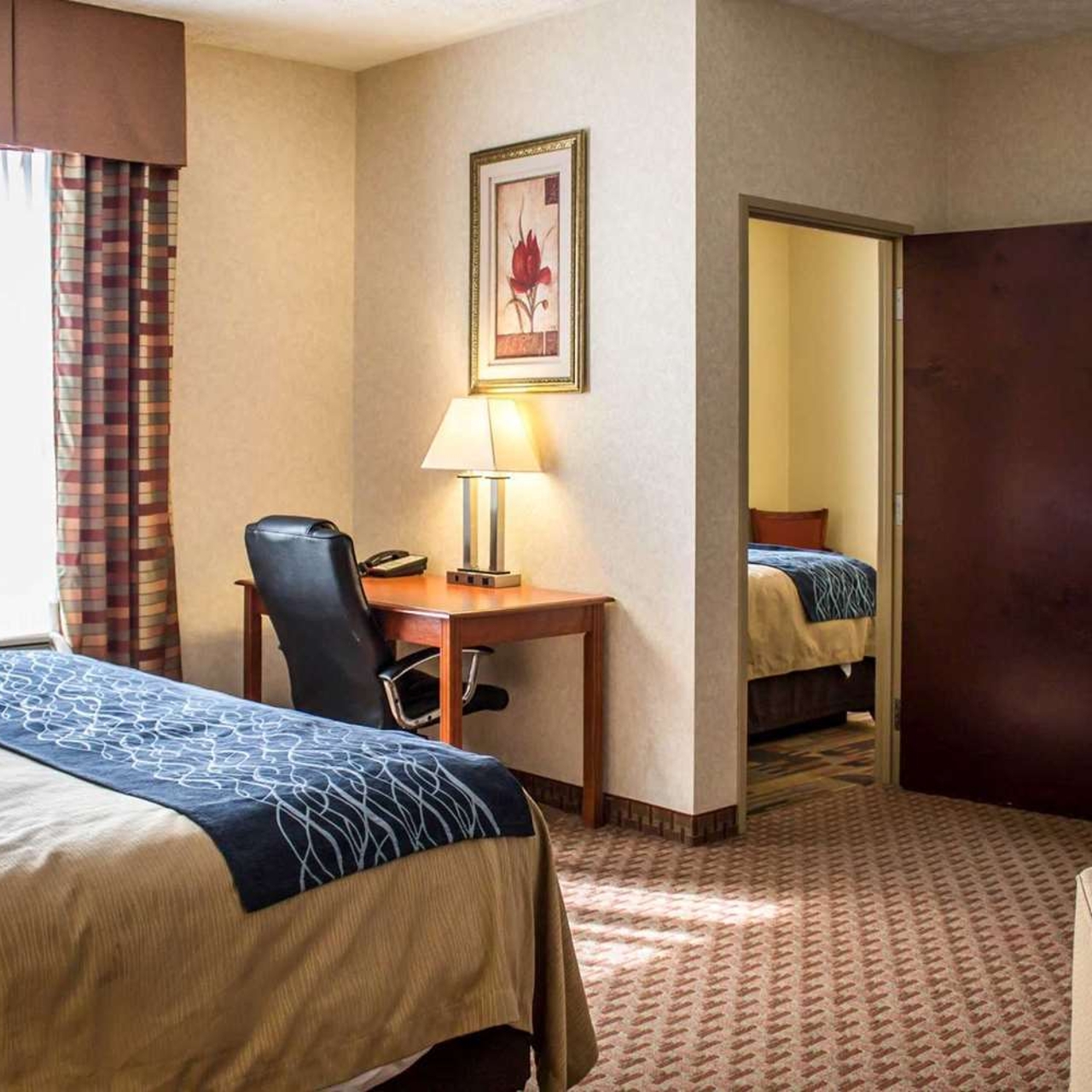 Comfort Inn And Suites Kent United States Of America At Hrs With Free Services Ali is drinking a hour series: comfort inn and suites kent united