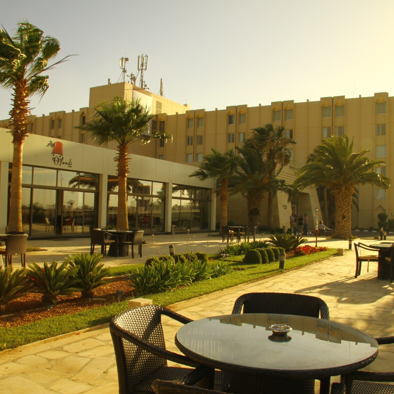 Hotel Amman Airport - 4 HRS star hotel in Amman (ʿAmmān)
