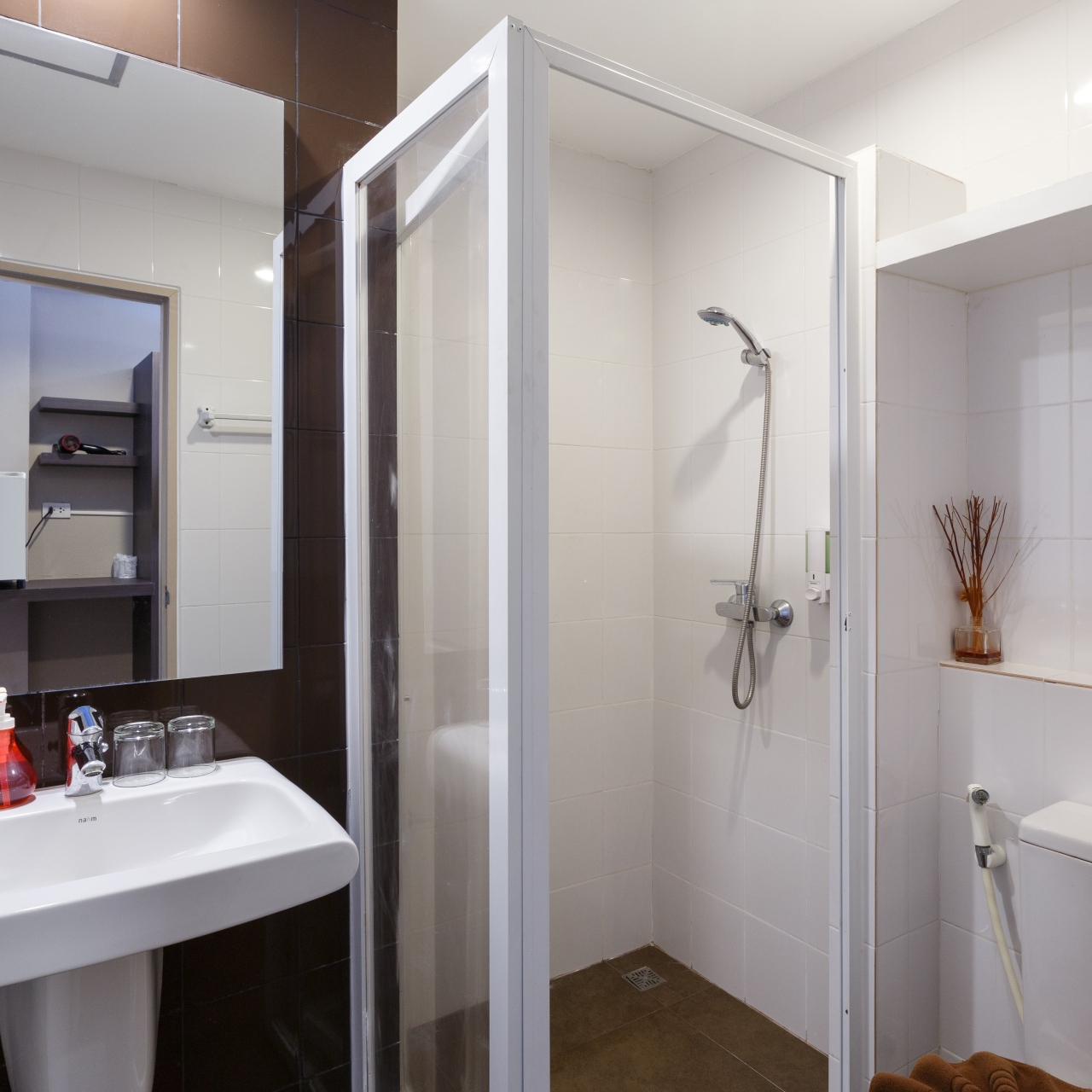 Hotel The Cottage Suvarnabhumi 3 Hrs Star Hotel In Bangkok Bangkok Metropolitan Region