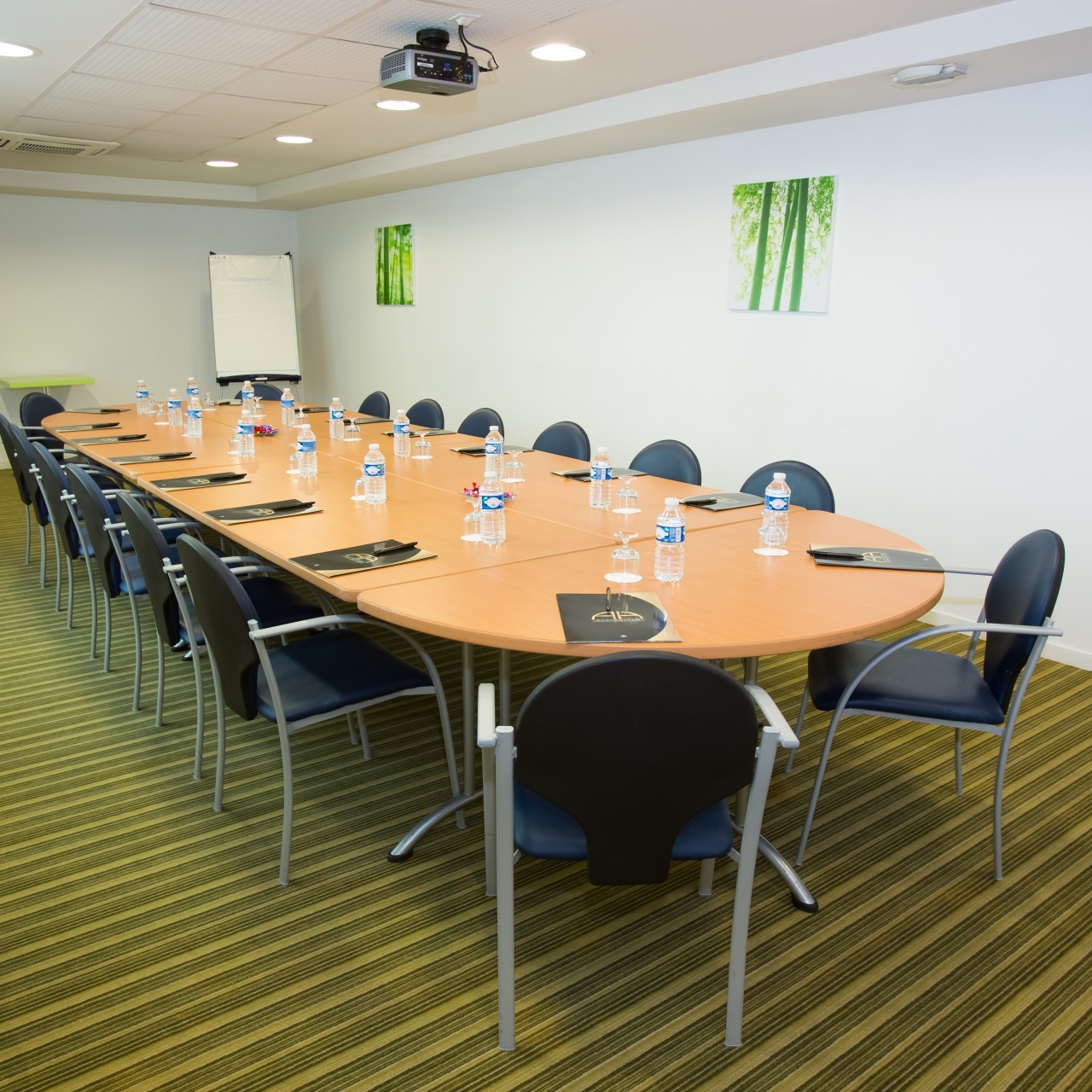 All Suites Appart Hotel Bordeaux Lac 3 Hrs Star Hotel In Bordeaux Aquitaine