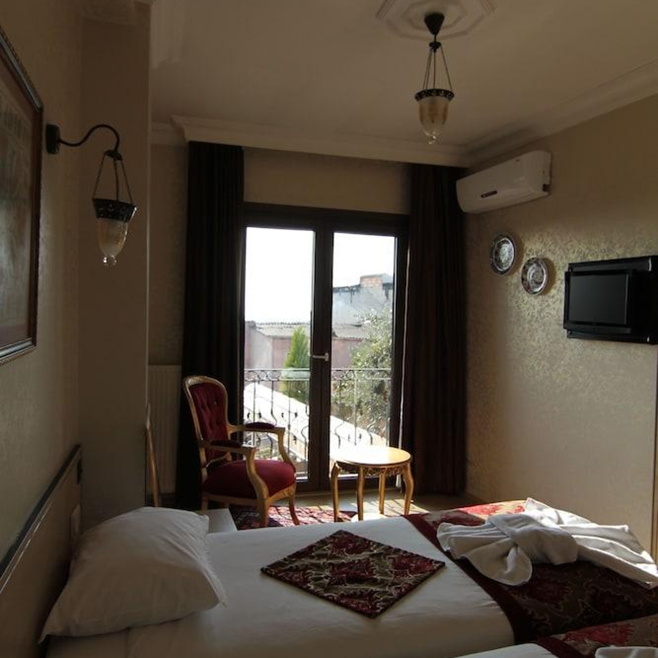 Art City Hotel Holidacious