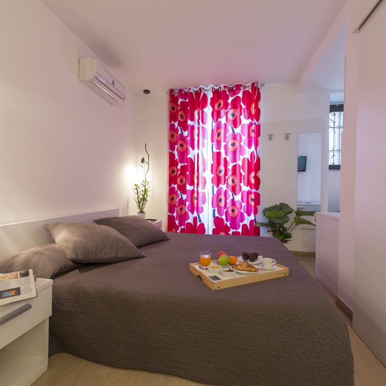 Suite Inn Catania At Hrs With Free Services
