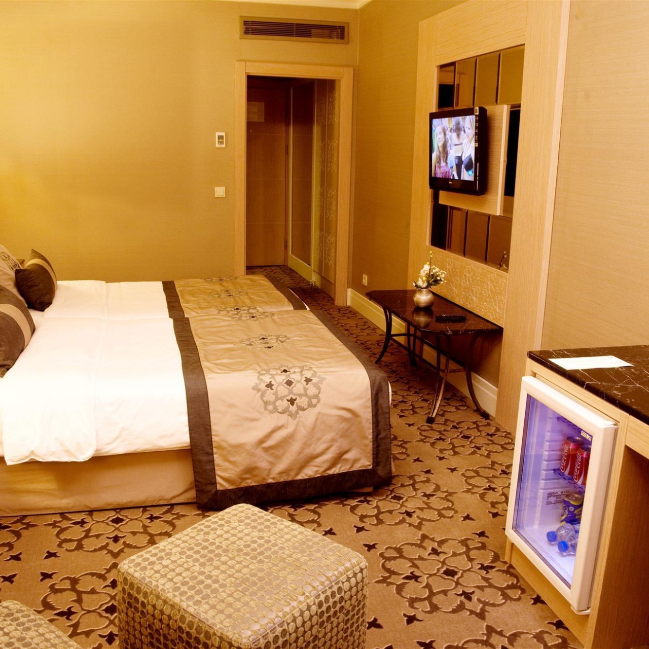 Darkhill Hotel 4 Hrs Star Hotel In Istanbul Istanbul