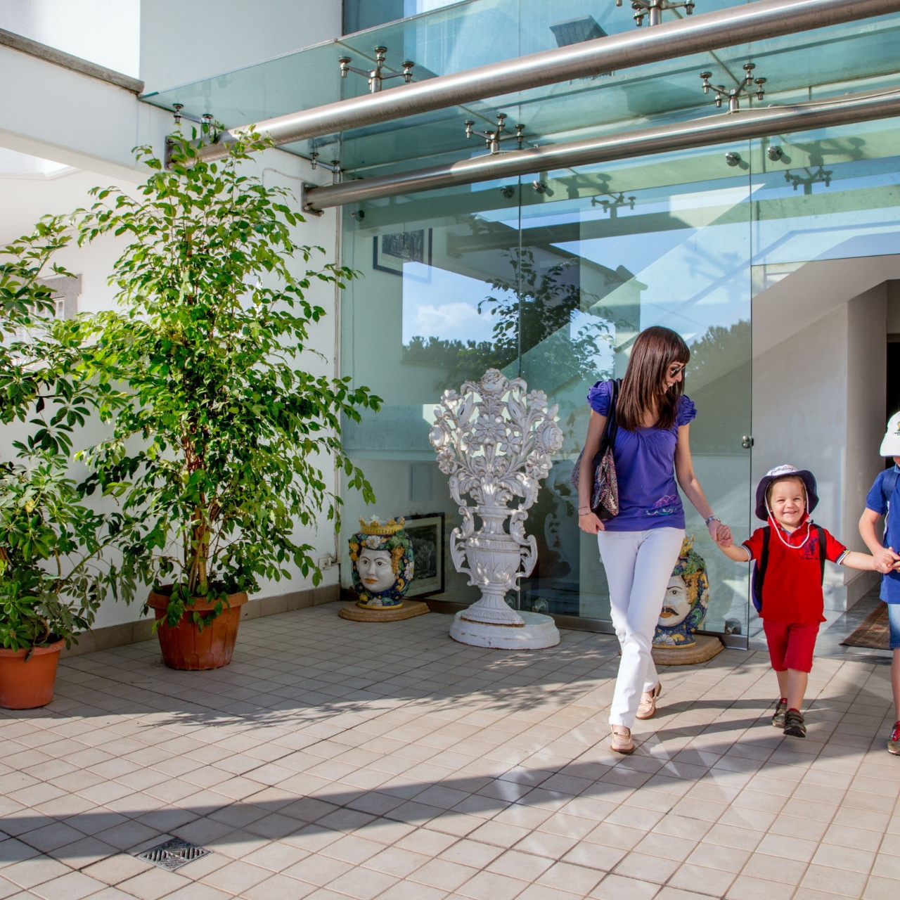 Arcom Palace Apparthotel 4 Hrs Star Hotel In Pomezia Lazio
