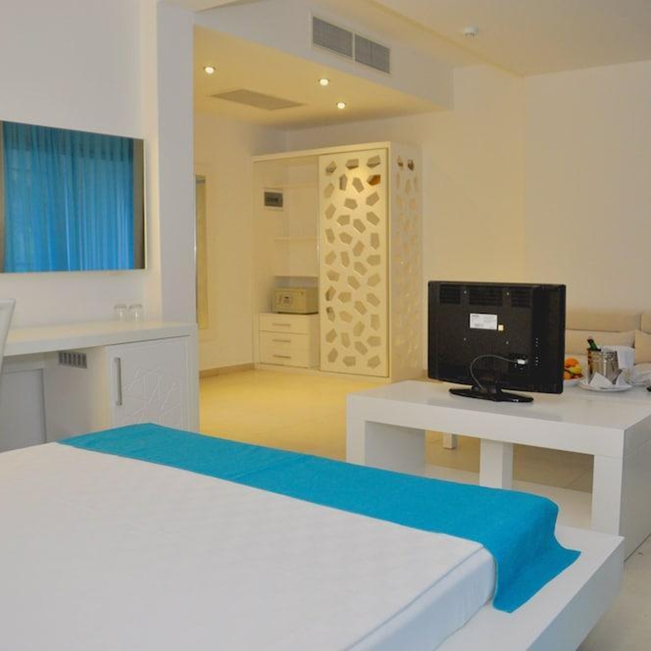 The Luvi Hotel In Bodrum Mugla Hrs