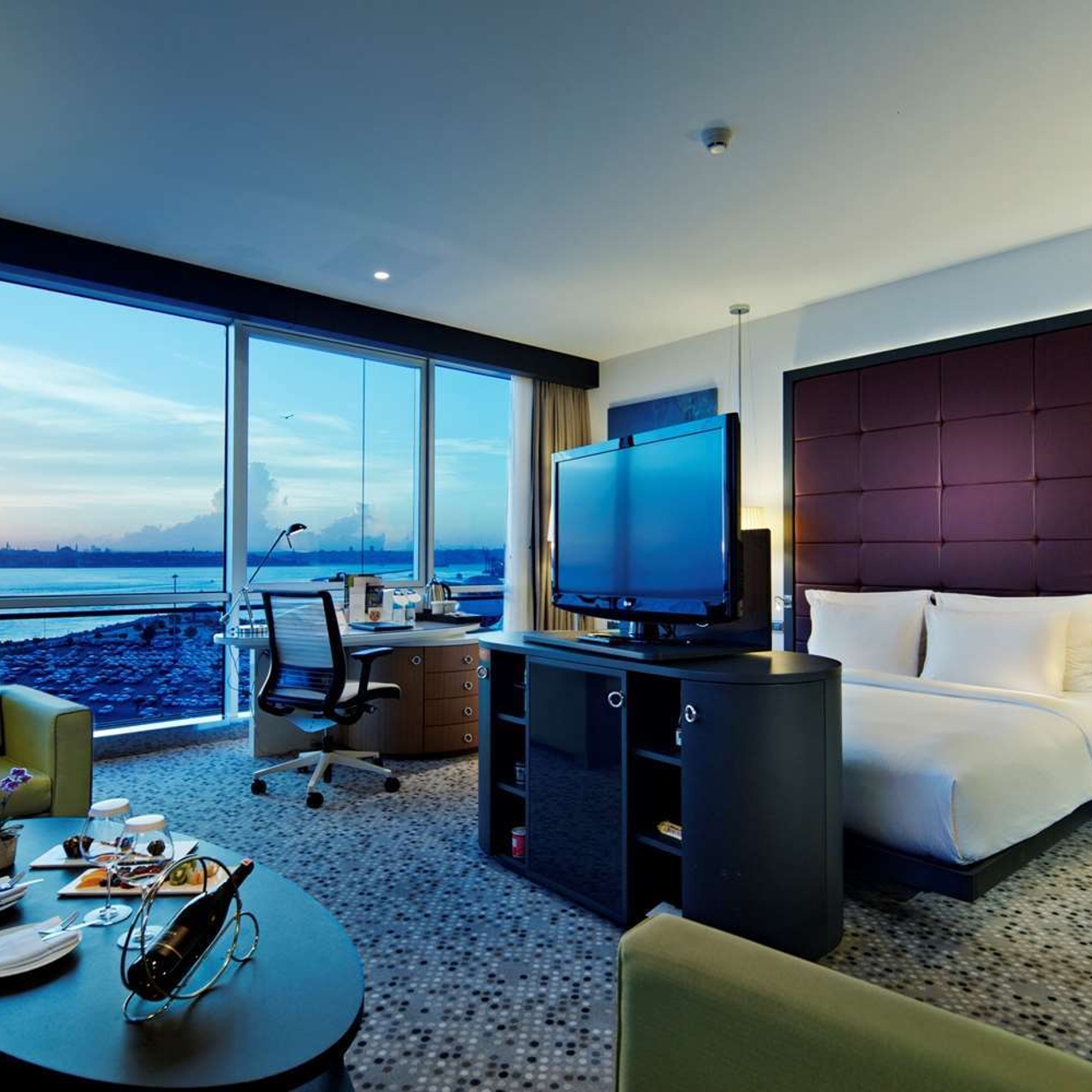 Doubletree By Hilton Hotel Istanbul Moda 4 Hrs Star Hotel In Istanbul Istanbul