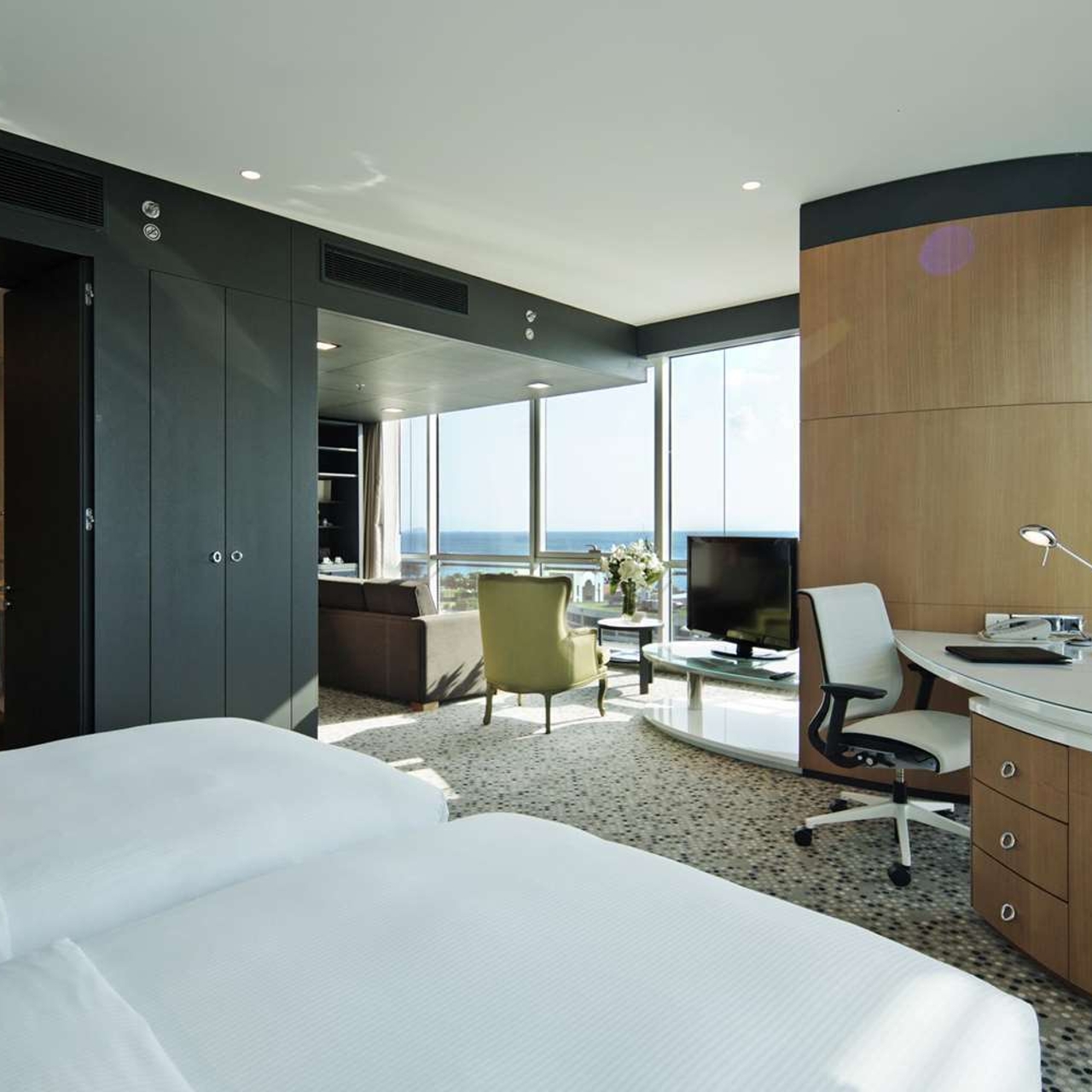 Doubletree By Hilton Hotel Istanbul Moda 4 Hrs Star Hotel In Istanbul Istanbul