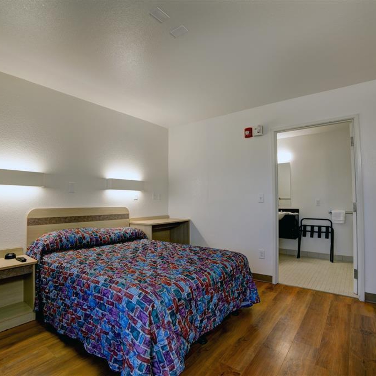 La Red Roof Inn Alexandria In Alexandria Louisiana Hrs