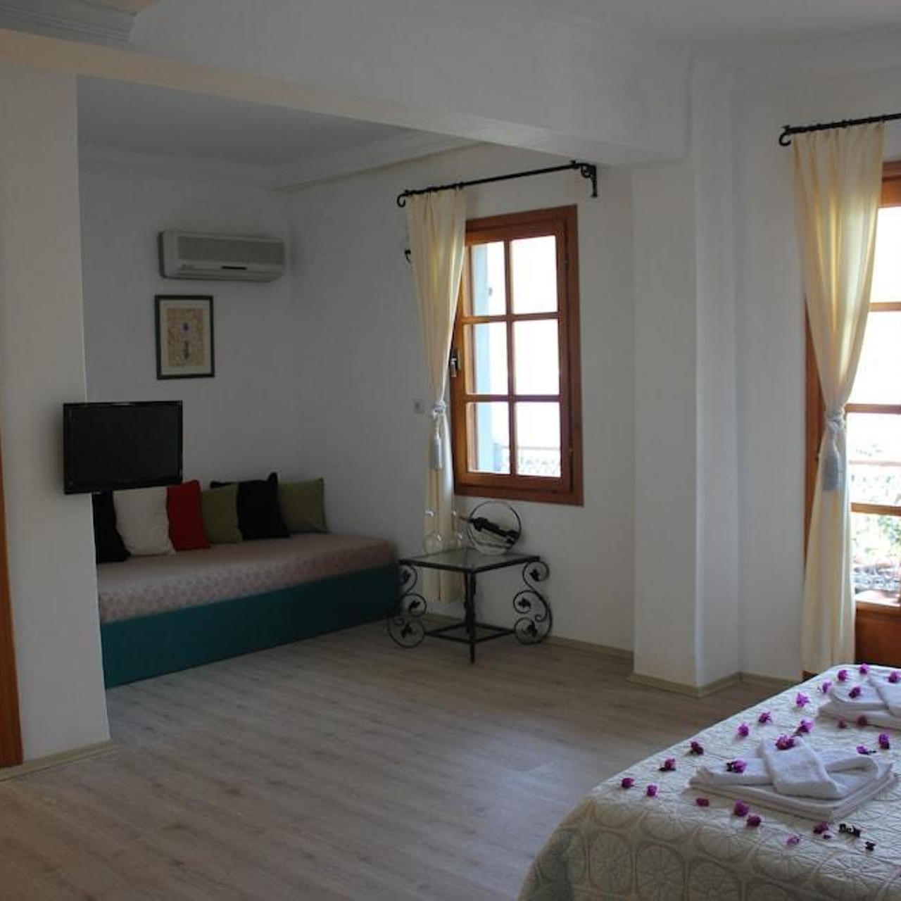 Korsan Ada Hotel In Kas Antalya Ili Hrs