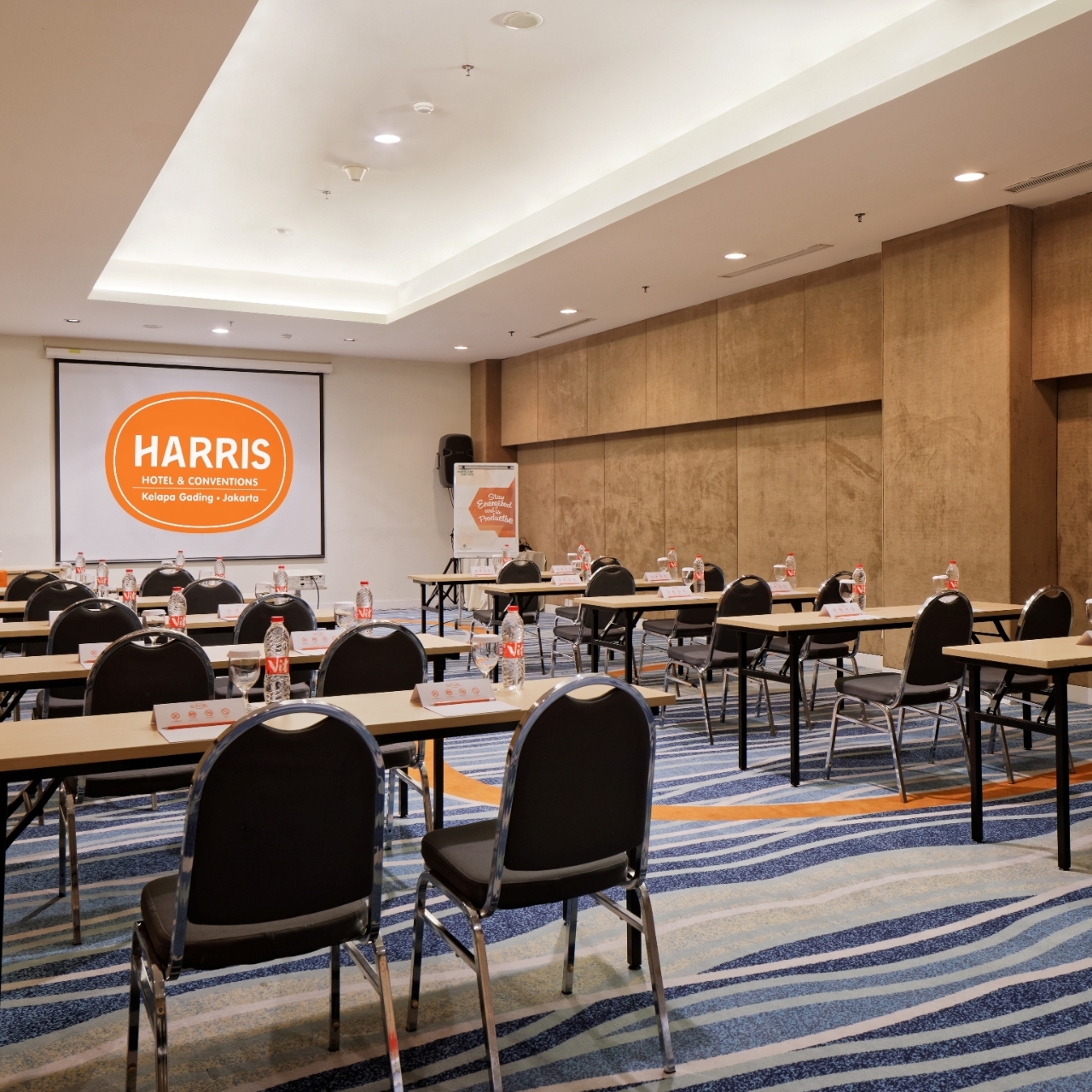 Harris Hotel And Conventions Kelapa Gading 4 Hrs Star Hotel In