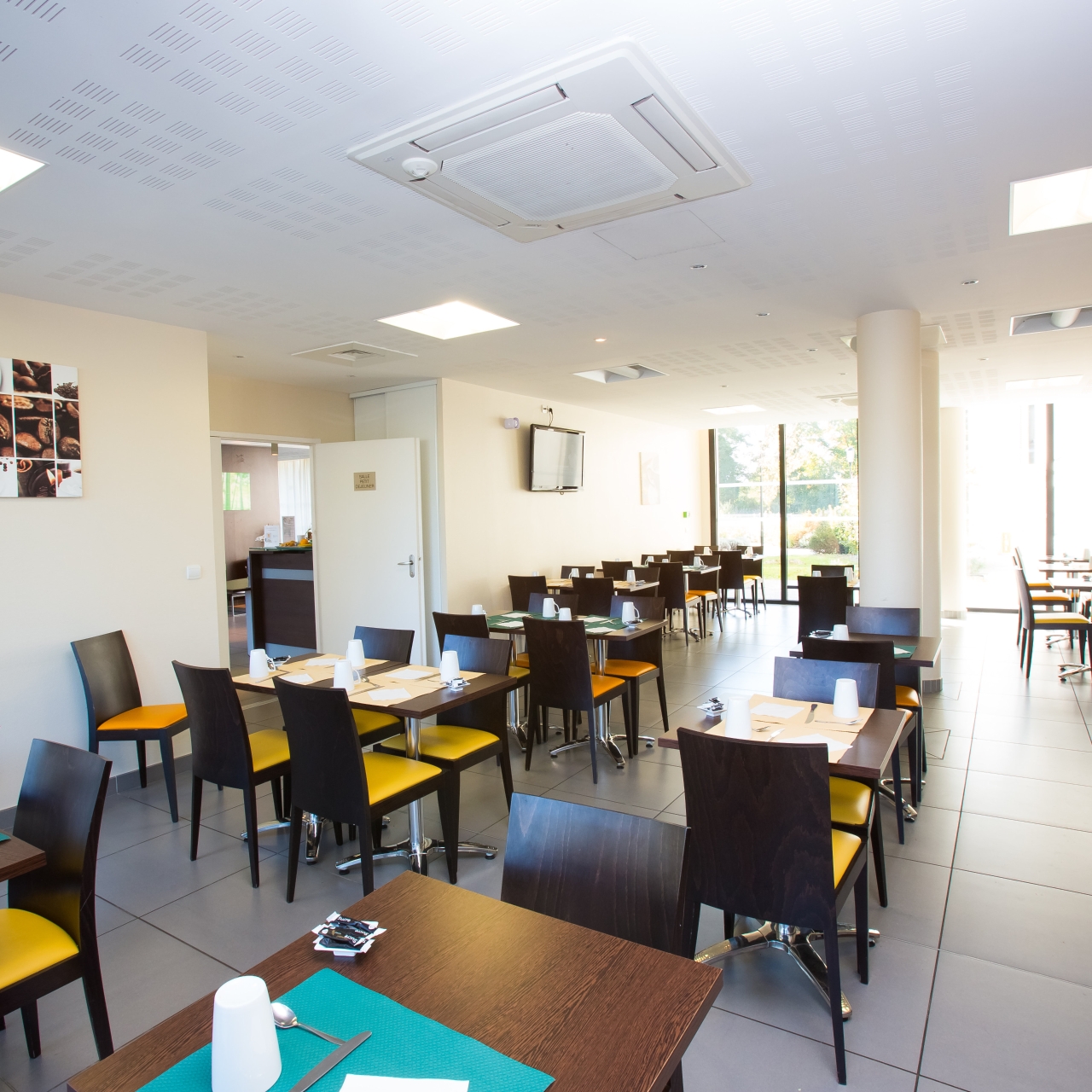 All Suites Appart Hotel Pau 3 Hrs Star Hotel In Pau Aquitaine
