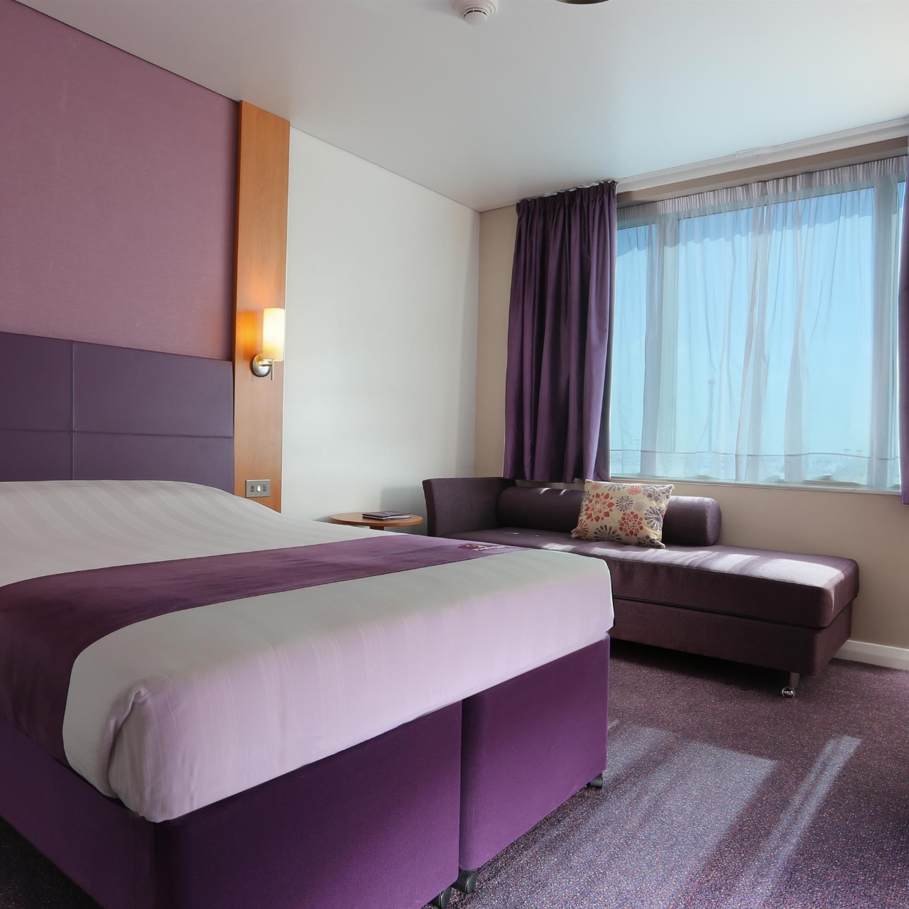 Premier Inn Dubai Investment United Arab Emirates At Hrs With Free Services