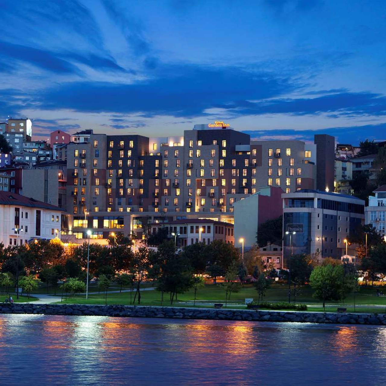 Hilton Garden Inn Istanbul Golden Horn Turkey 4 Hrs Star Hotel In Istanbul Istanbul