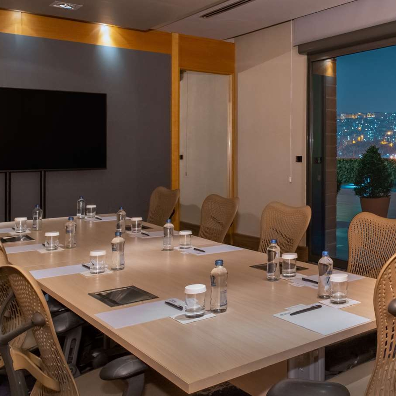 Hilton Garden Inn Istanbul Golden Horn Turkey 4 Hrs Star Hotel In Istanbul Istanbul