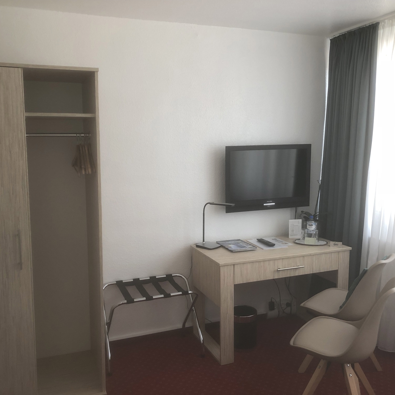 Hotel Sechzehn 3 Hrs Star Hotel In Leverkusen North Rhine Westphalia