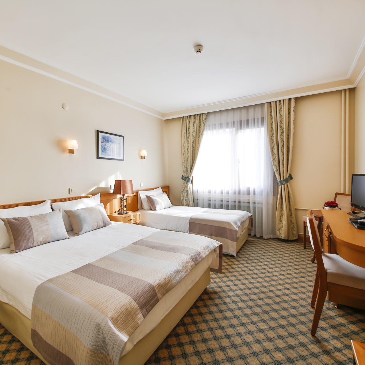 Sidonya Hotel 3 Hrs Star Hotel In Istanbul Istanbul