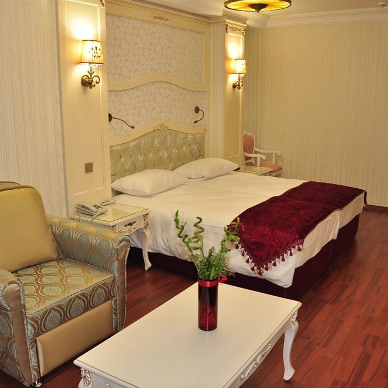 Hotel Muyan Suites In Istanbul Istanbul Hrs