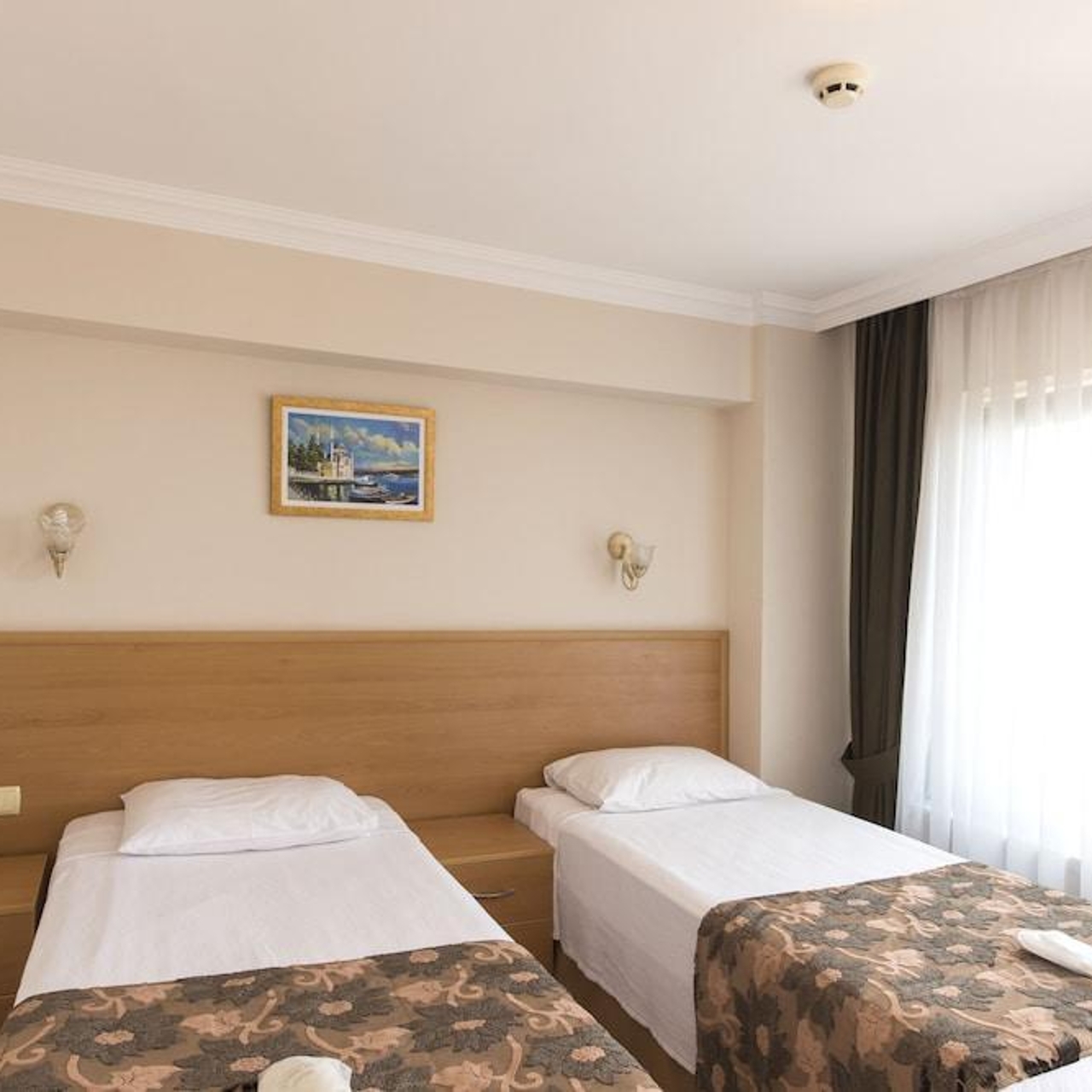 Hotel Deniz Houses In Istanbul Istanbul Hrs
