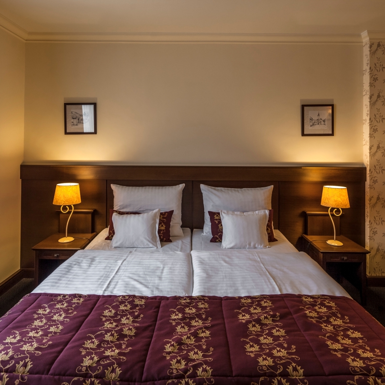 Oroszlanos Borhotel Hungary At Hrs With Free Services