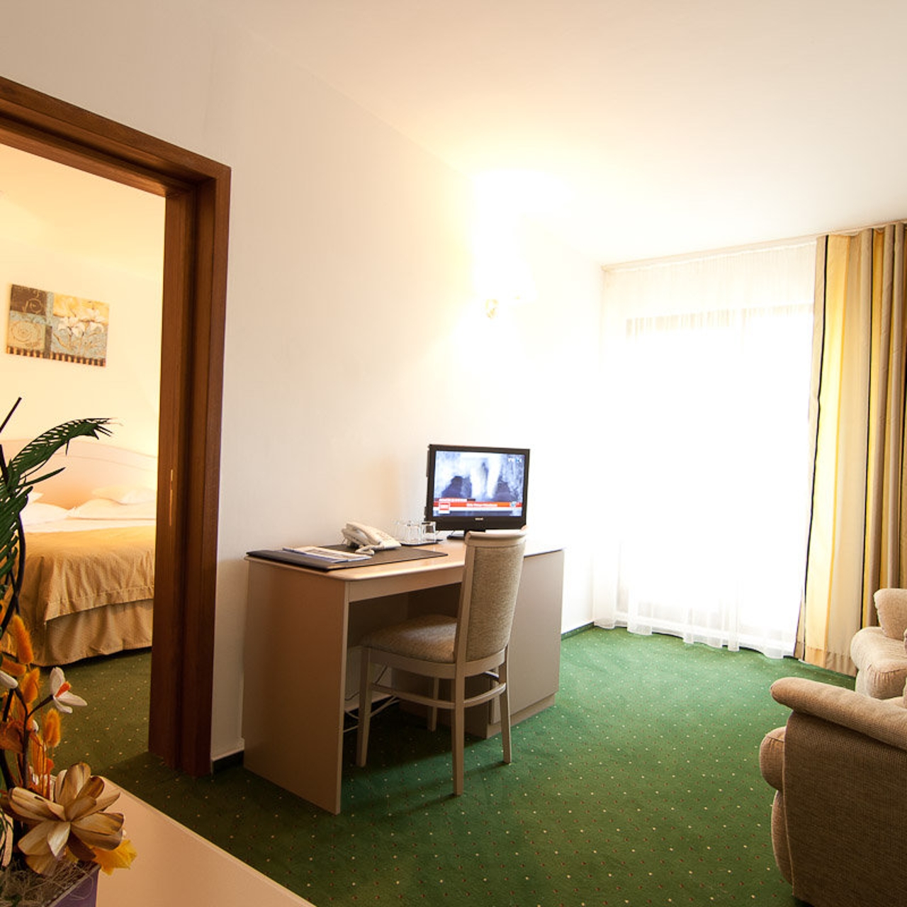 Hotel Bran Brad Bega 4 Hrs Star Hotel In Eforie Nord Constanţa