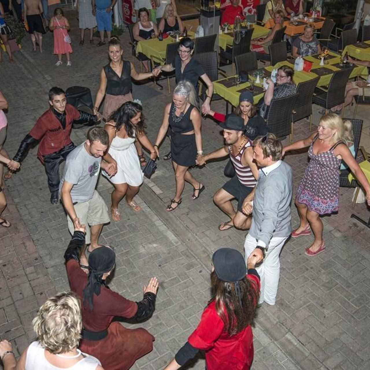 Kleopatra Develi Hotel In Alanya Antalya Hrs