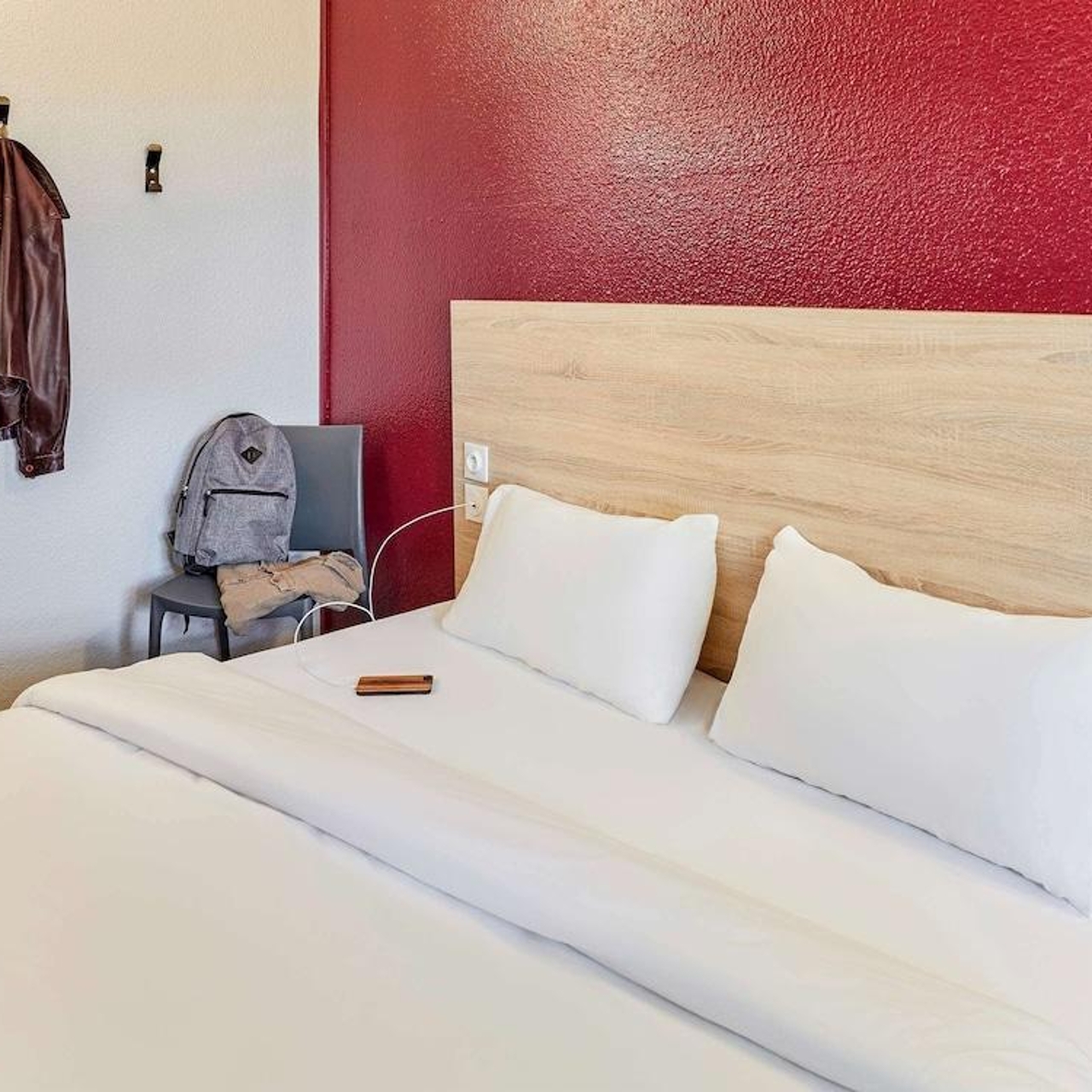 hotelf1 paris porte de chatillon france at hrs with free services