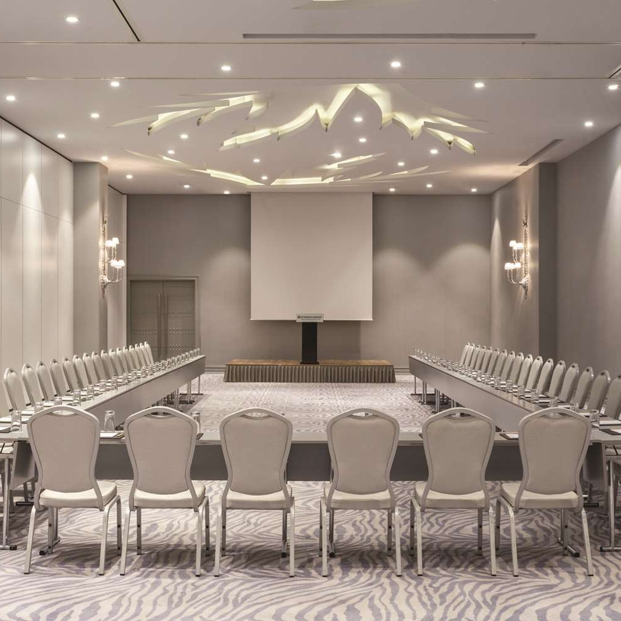 Wyndham Grand Istanbul Kalamis Marina Hotel 5 Hrs Star Hotel In Istanbul Istanbul