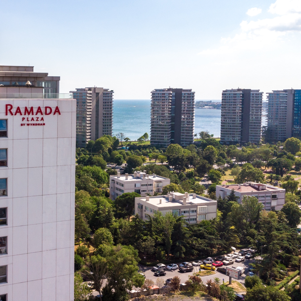 Ramada Hotel Suites Istanbul Atakoy 5 Hrs Star Hotel In Istanbul Istanbul