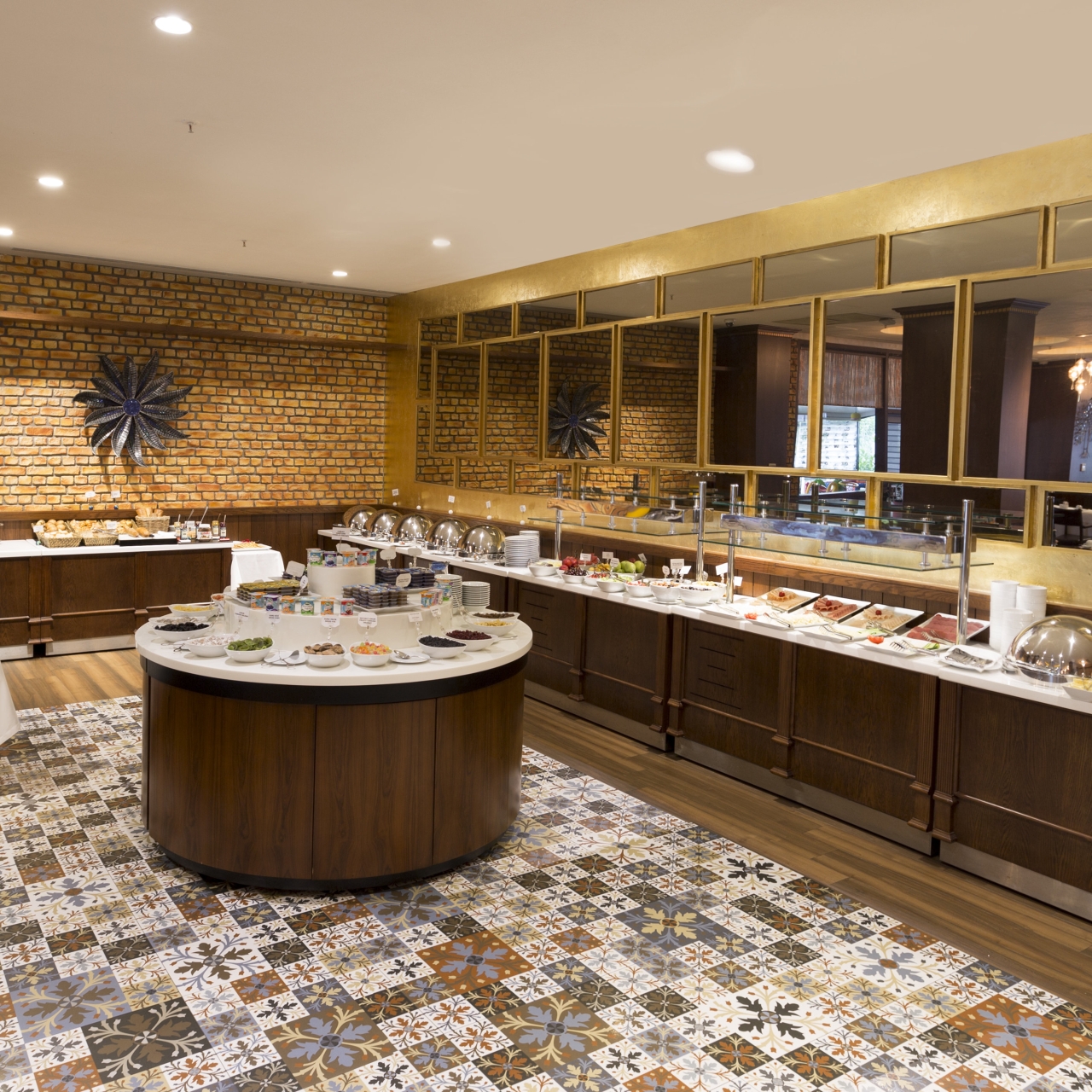 Ramada Hotel Suites Istanbul Atakoy 5 Hrs Star Hotel In Istanbul Istanbul