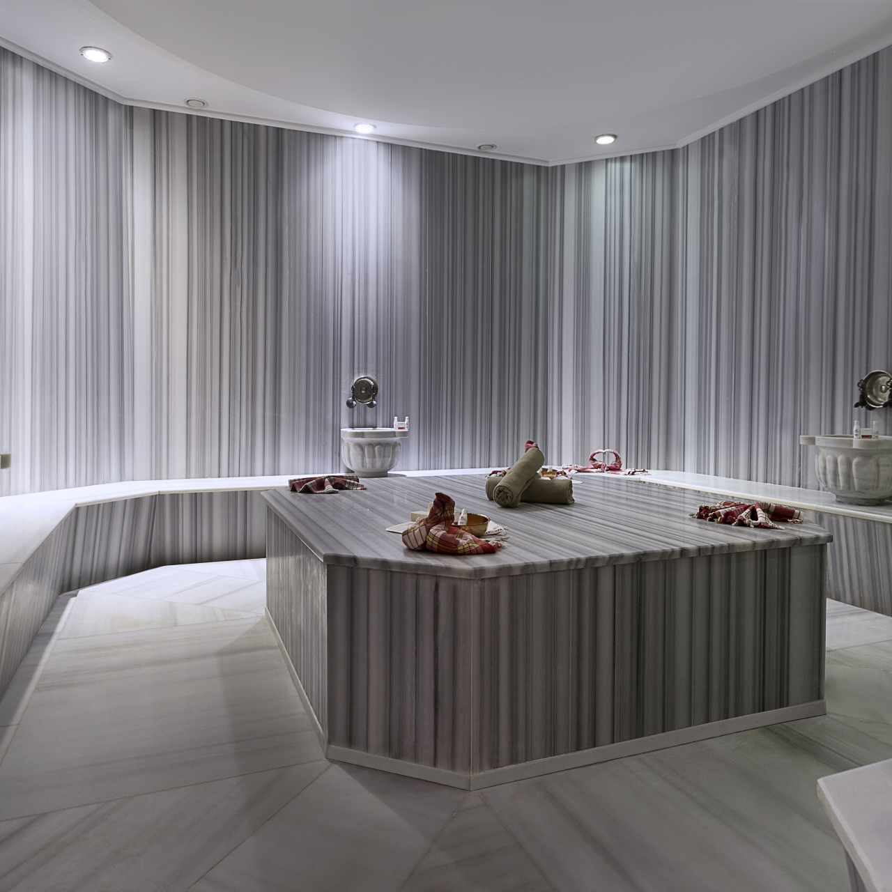 Ramada Hotel Suites Istanbul Atakoy 5 Hrs Star Hotel In Istanbul Istanbul