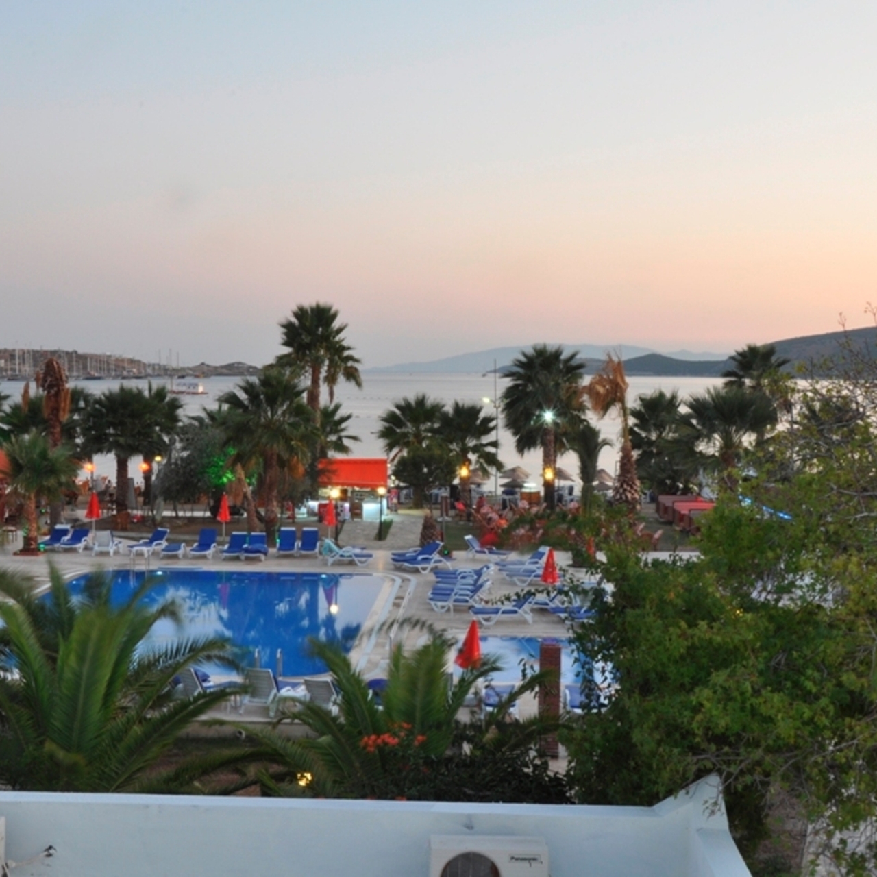 Nagi Beach Hotel 3 Hrs Star Hotel In Bodrum Mugla