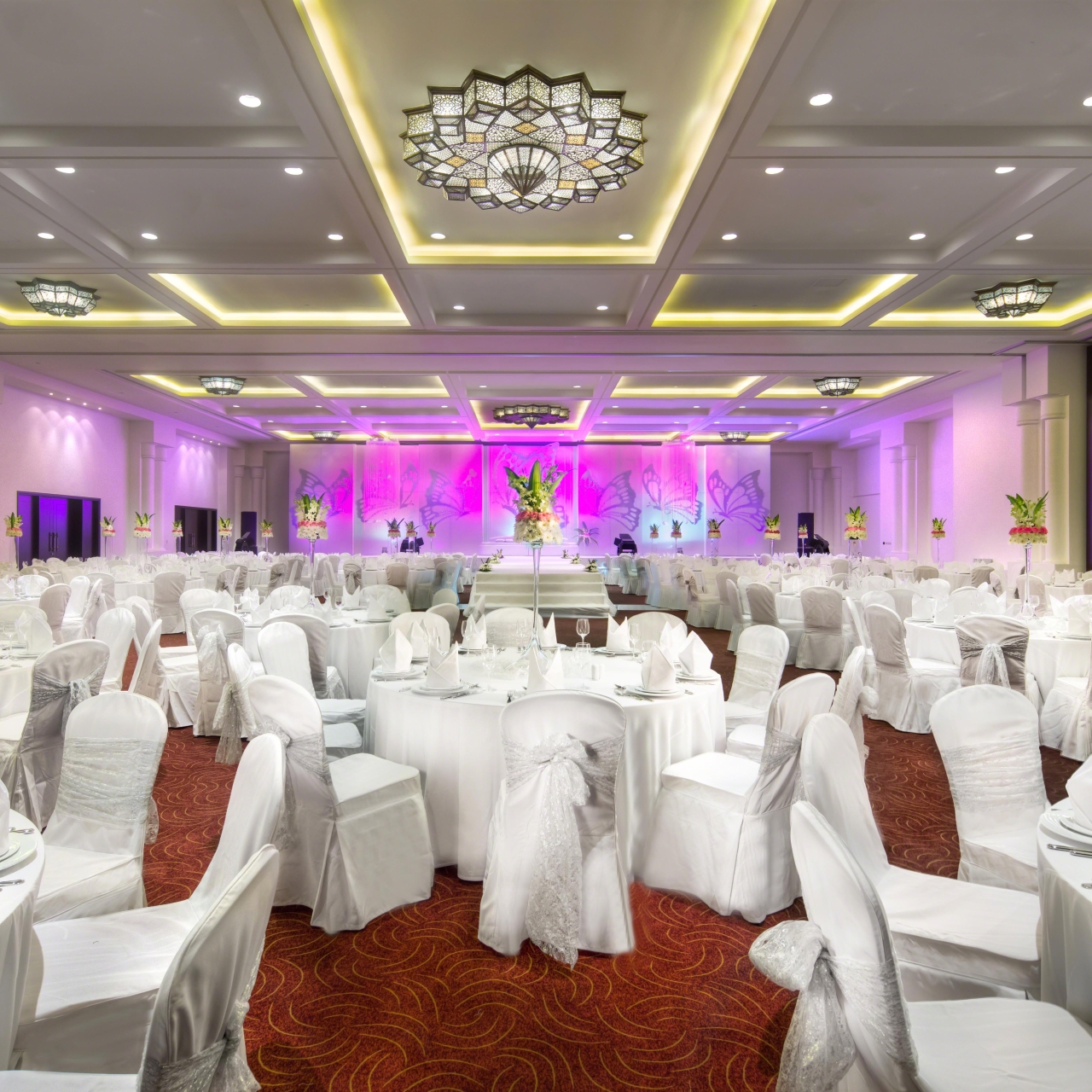 Bahi Ajman Palace Hotel 5 Hrs Star Hotel In Ajman Ajman