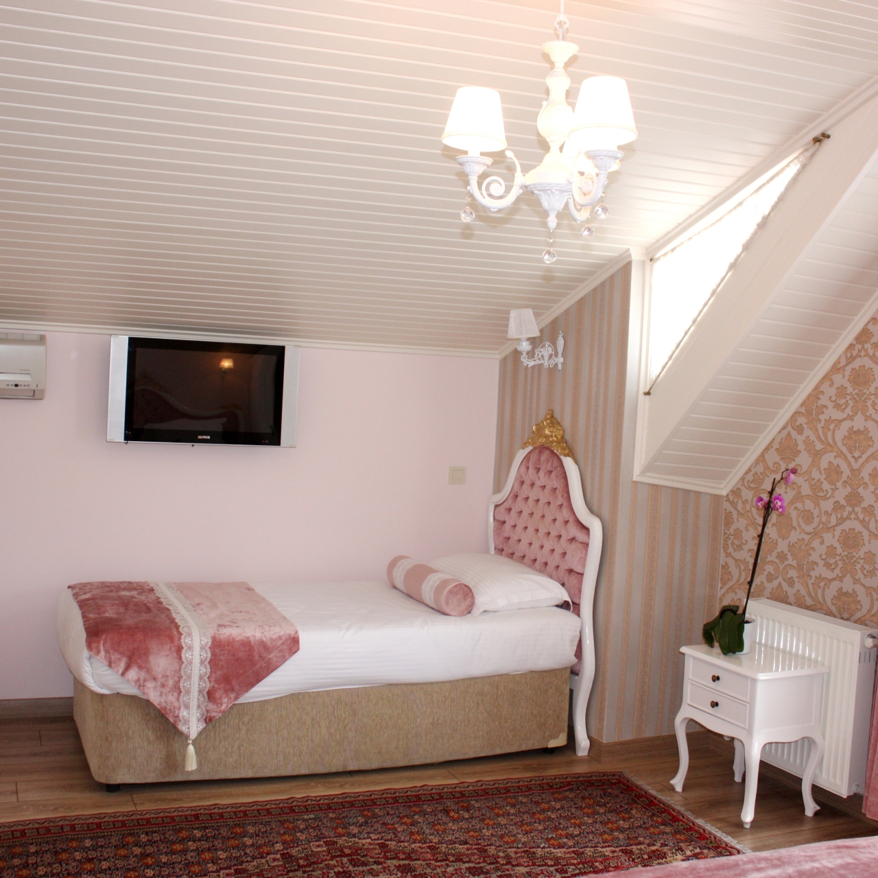 Romantic Hotel Istanbul In Istanbul Istanbul Hrs