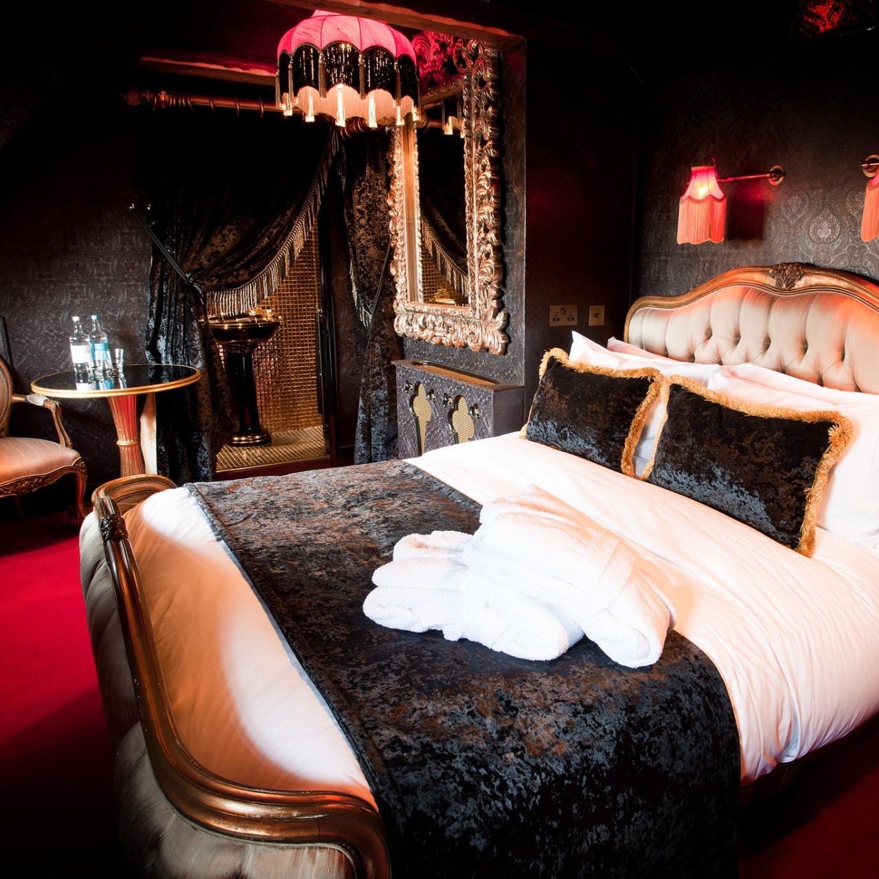 Hotel Crazy Bear Beaconsfield 5 Hrs Star Hotel In Beaconsfield