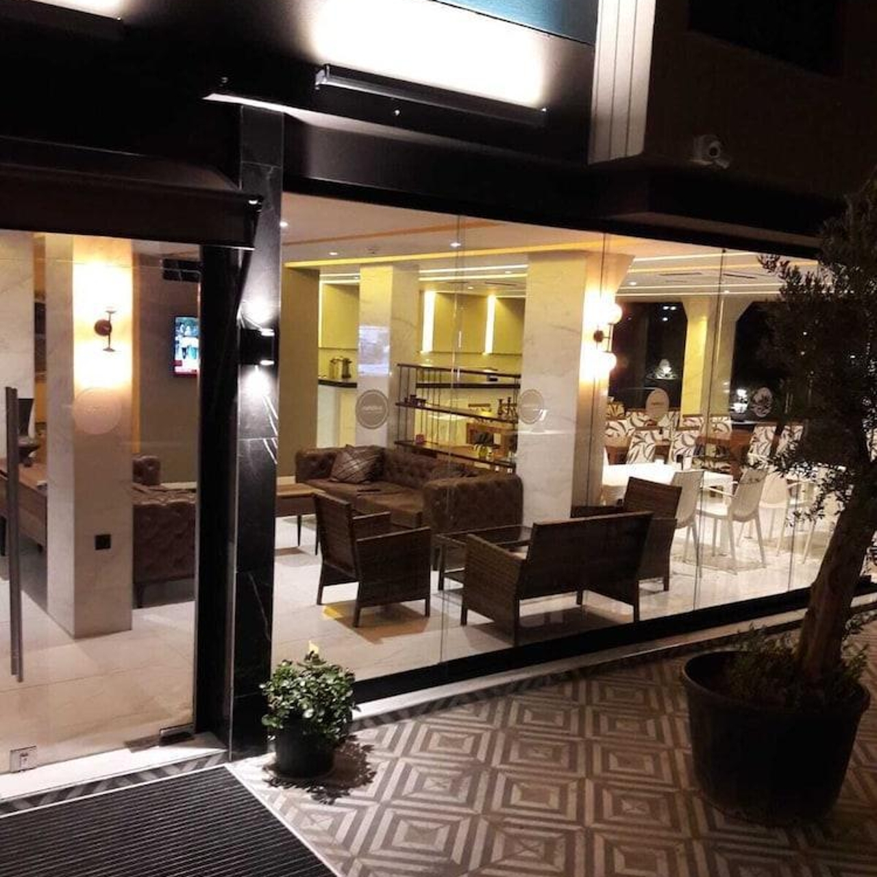 Nebilux Hotel In Muratpasa Hatay Ili Hrs