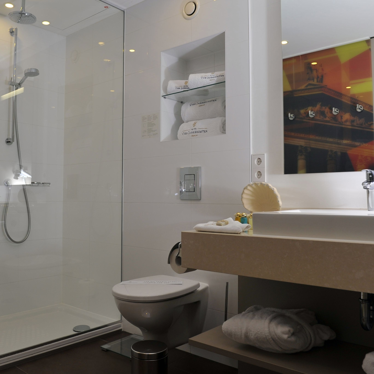 Hotel Vier Jahreszeiten Kreuzberg 4 Hrs Star Hotel In Berlin